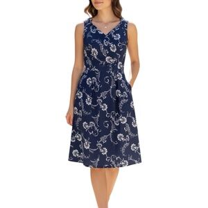 Pendleton‎ Sz 8 Blue Dress Pockets Pleats Floral